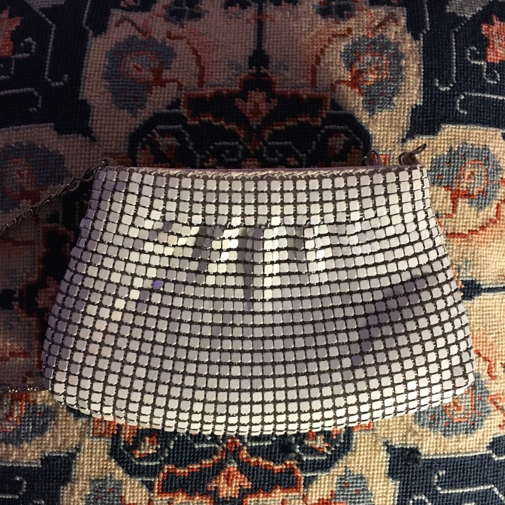 Mini chain metal bag.